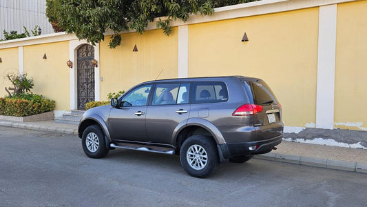 باجيرو سبورت 2015